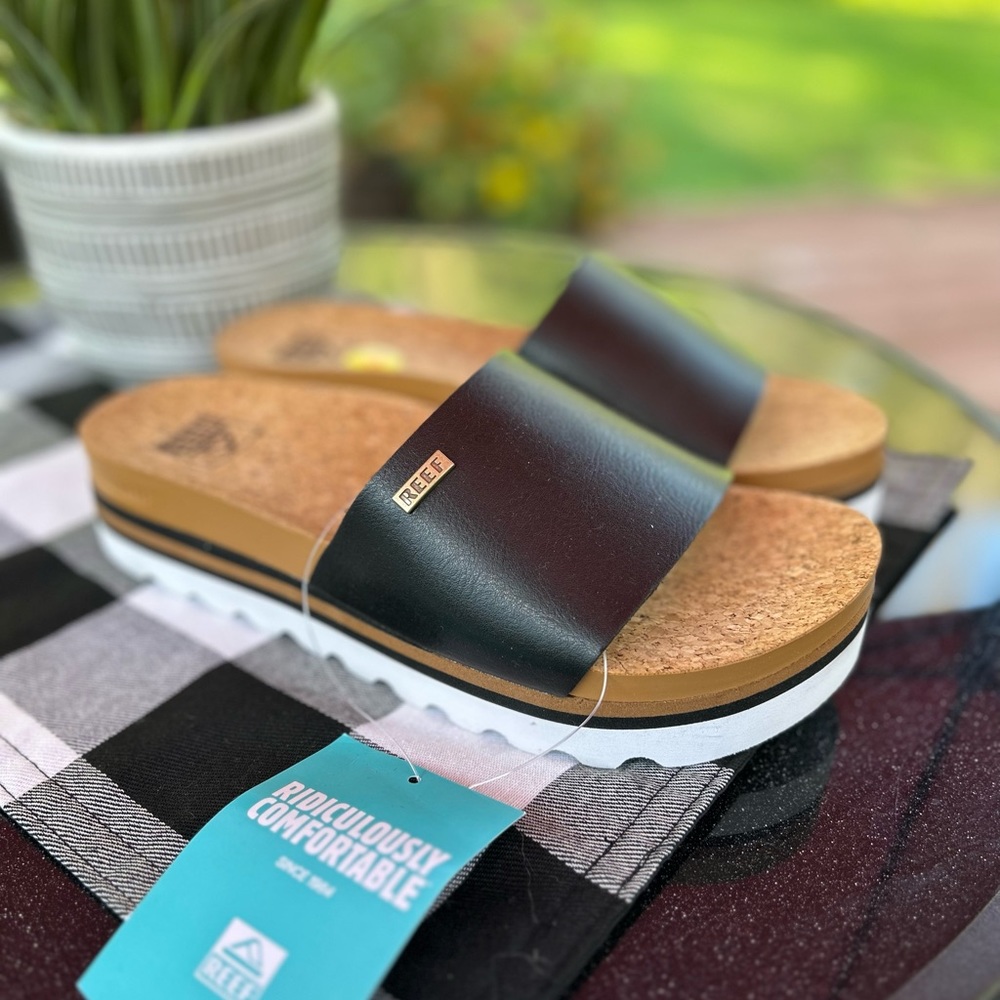 REEF Cushion Scout Hi sandals